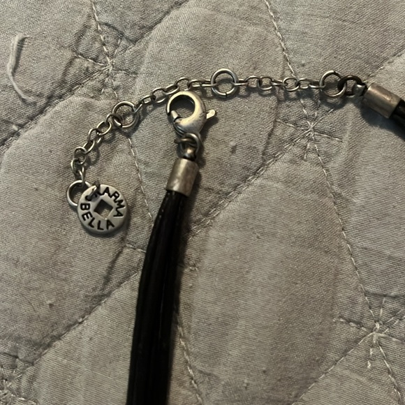 Karma Bella reversible necklace - Picture 2 of 4